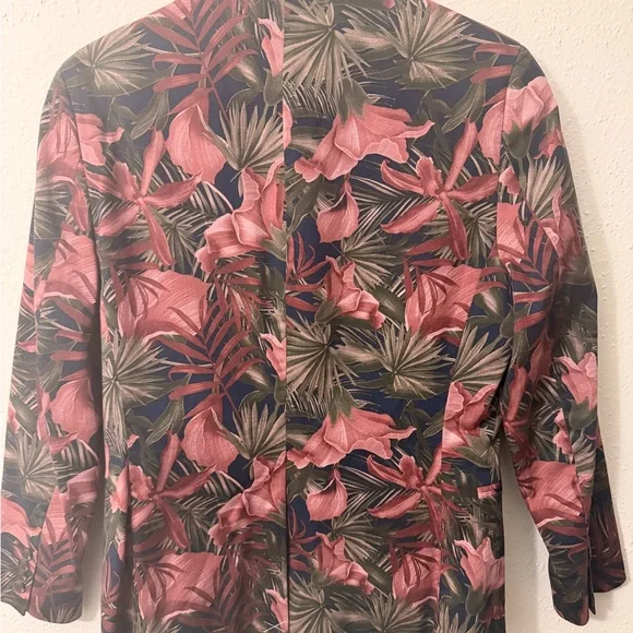 J. Ferrar Slim Fit Blazer - Navy with Red Accent - Picture 4 of 7